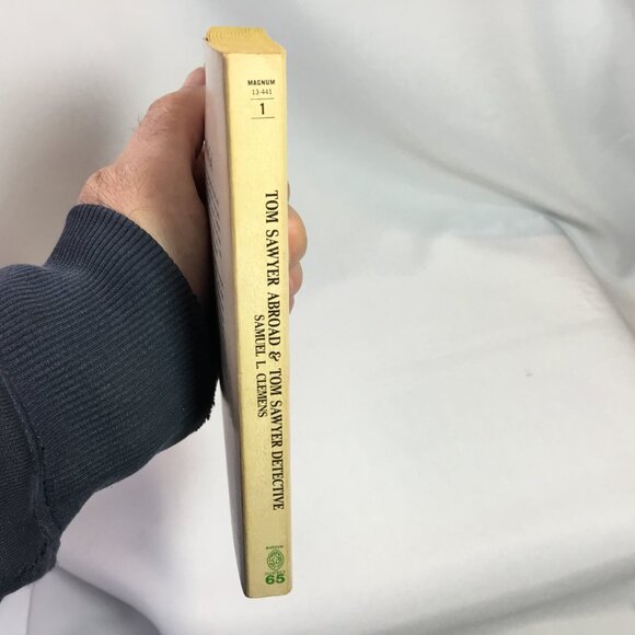 Tom Sawyer Abroad and Tom Sawyer Detective by Mark Twain 1968 Vintage Paperback - Picture 3 of 8